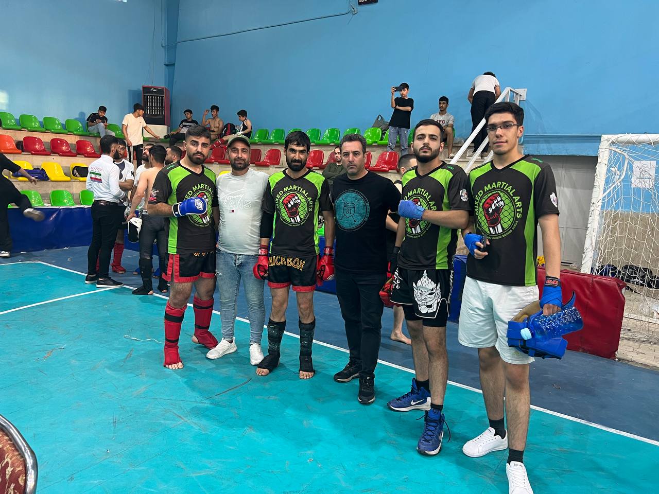 دو کمربندقهرمانی و سه مدال نقره دستاورد تیم 5 نفره MMA افرای از نبرد برترین های رزمی البرز